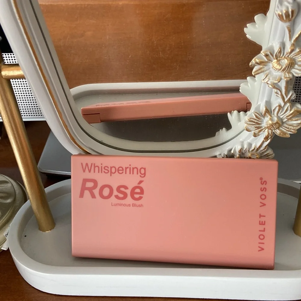 🆕 Violet Voss whispering rosé blush palette - Picture 3 of 4